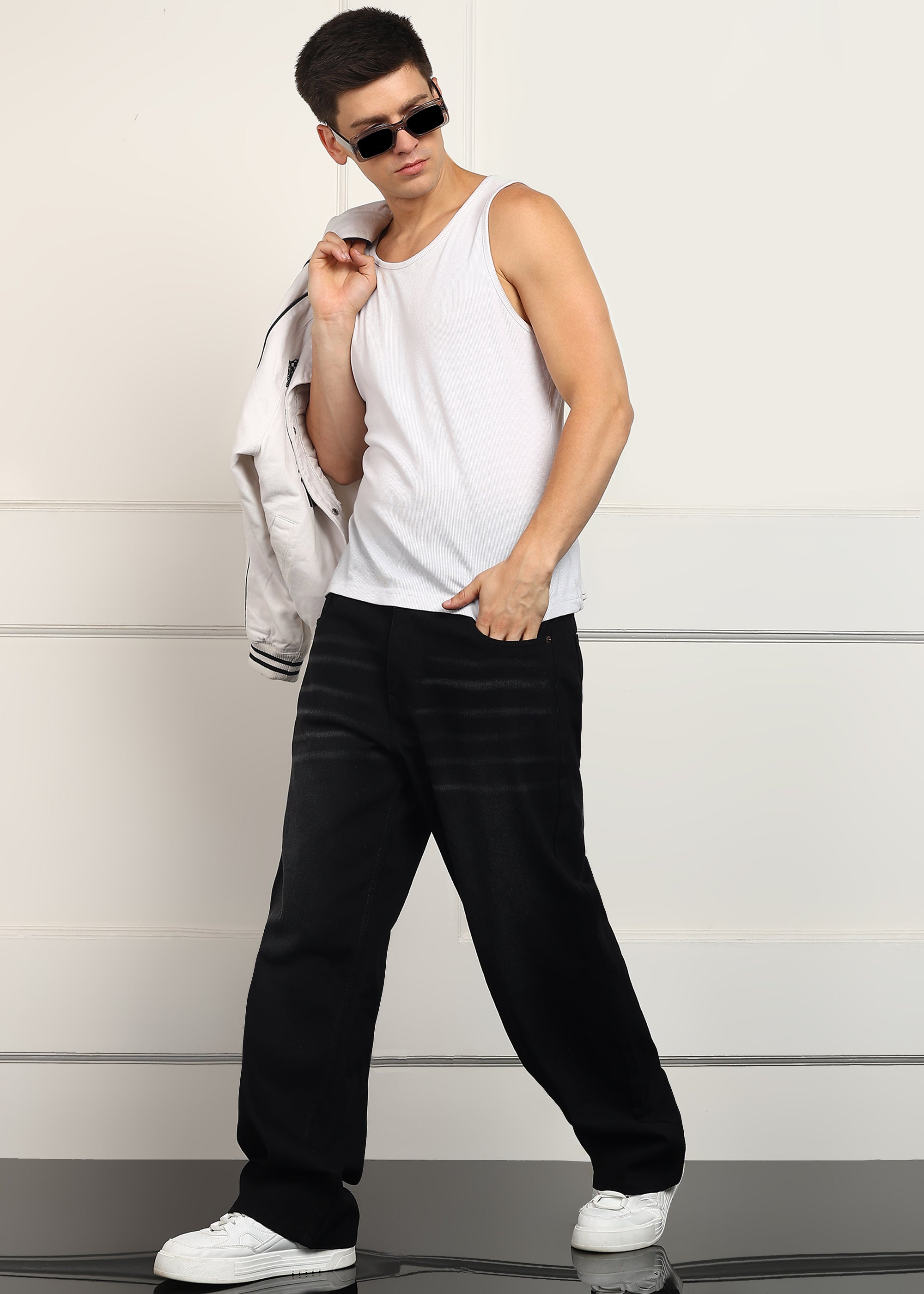 TOOMESJEANS Loose Fit Men Black  Jeans