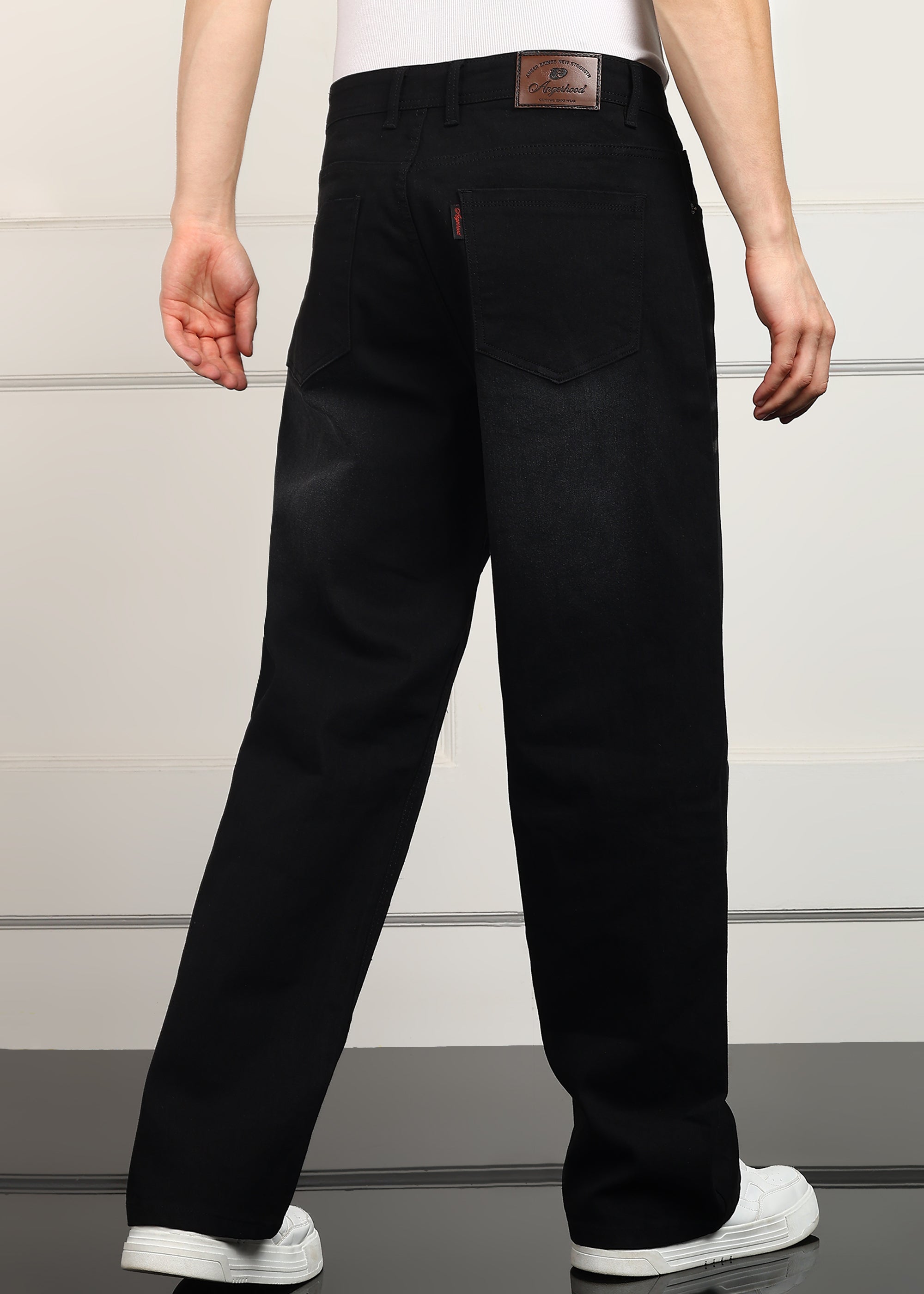 TOOMESJEANS Loose Fit Men Black  Jeans