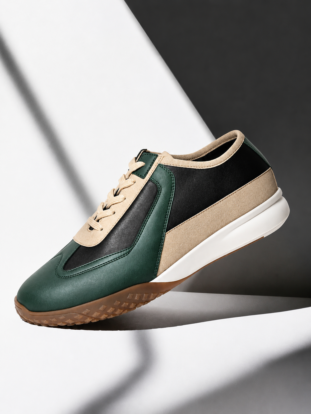 Modern  Sports shoes